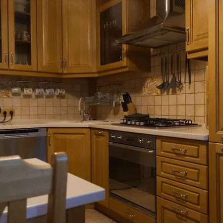 Apartment For A Group Close To The Subway *