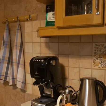 For A Group Close To The Subway Appartamento Varsavia